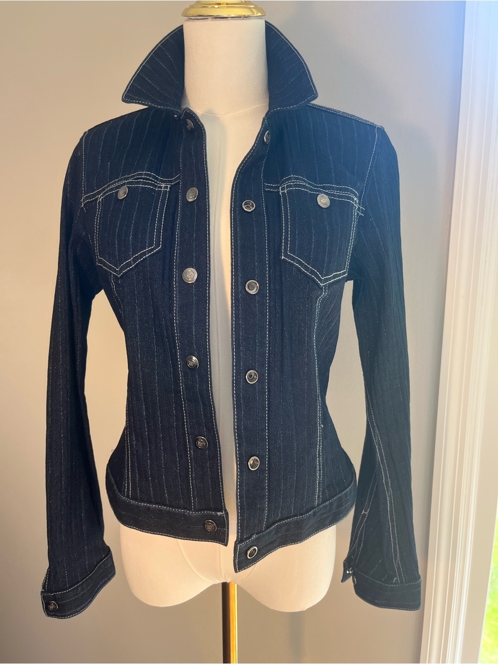 Wurth Collection - women’s Dark Blue Pinstripe Women's Denim Jacket- NWOT size 4